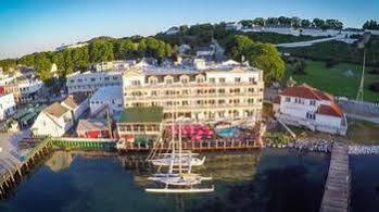 Chippewa Hotel Waterfront Mackinac Island Exteriör bild